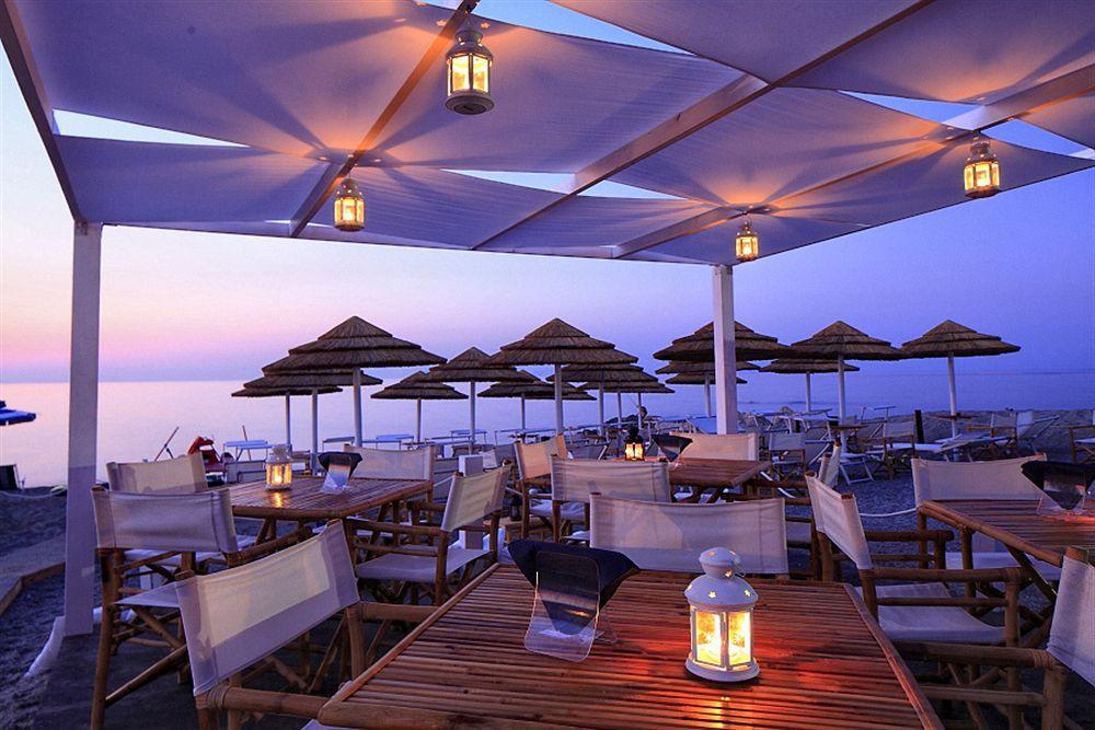 Riviera Del Sole Hotel Resort Spa Piraino Exterior foto